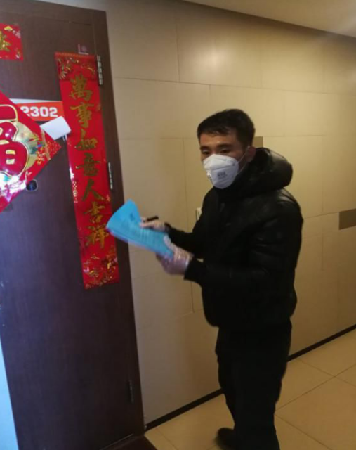 抗击疫情 党员行动在继续(图3)